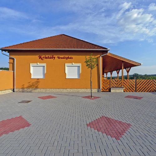 Kristály Vendégház Egerszalók 2 Kristály Vendégház Egerszalók