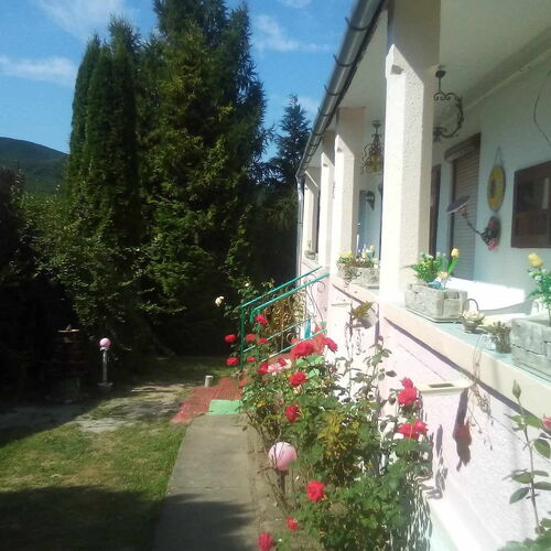 Kulcsosház Vendégház Hollóháza 