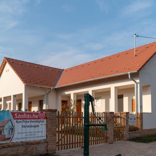 Kun Pista Vendégháza Vértesboglár 