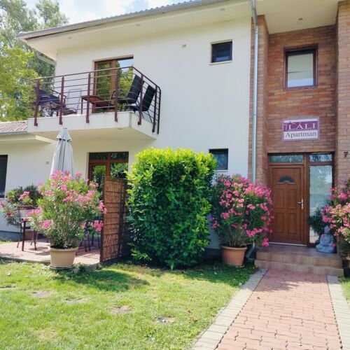 Láli Apartman Szántód 