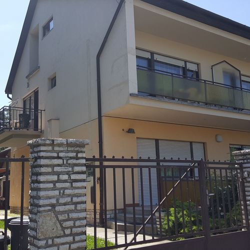 Lara Apartmanház Siófok 1 Lara Apartmanház Siófok
