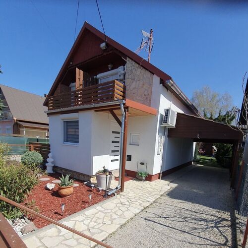 Leander Nyaraló Balatonfenyves 