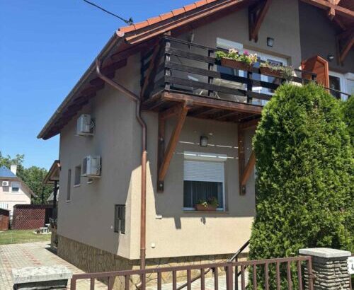 Lívia Apartman Vonyarcvashegy 