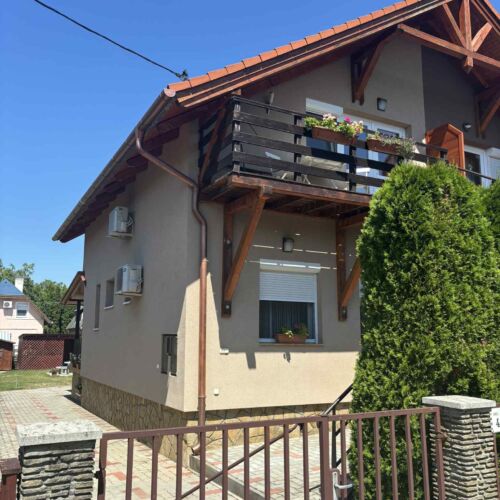 Lívia Apartman Vonyarcvashegy 3 Lívia Apartman Vonyarcvashegy