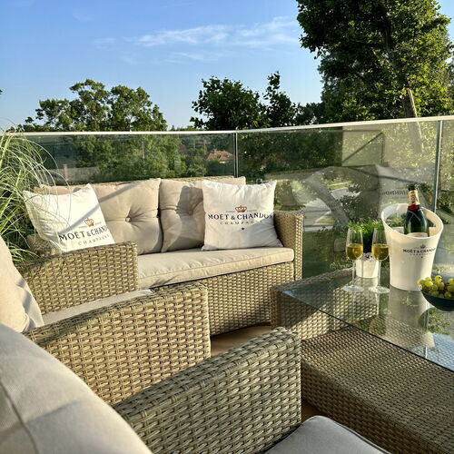 Loulou Apartman Balatonboglár 