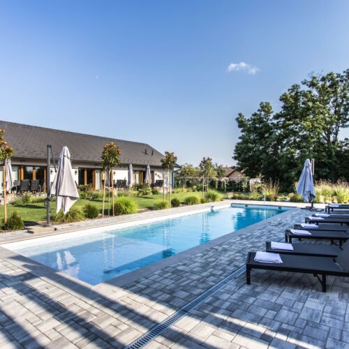 Komáromi Apartmanház Balatonlelle 