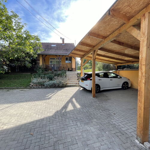 MaNoMi Vendégház Balatonrendes 