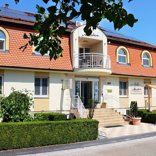 Marben Panzió Hegykő 