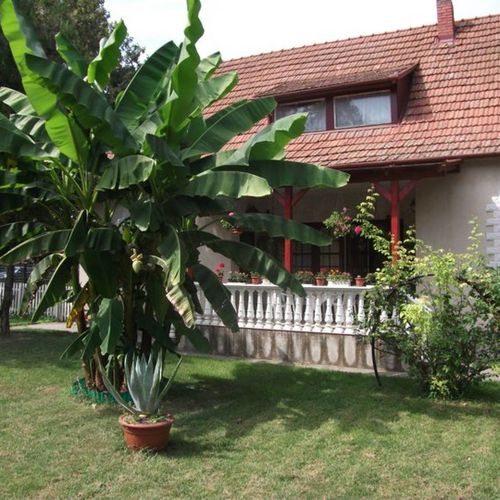 Gyöngyvirág Apartmanház Hajdúszoboszló 