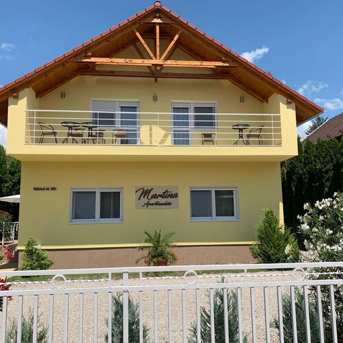 Martina Apartmanház Balatonlelle 