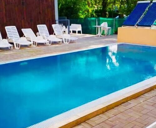 Medencés Apartmanház Balatonlelle 