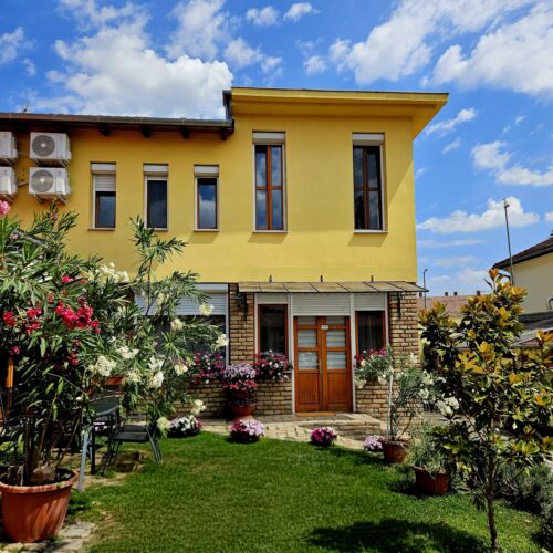 Mediterrán Vendégház Kecskemét 