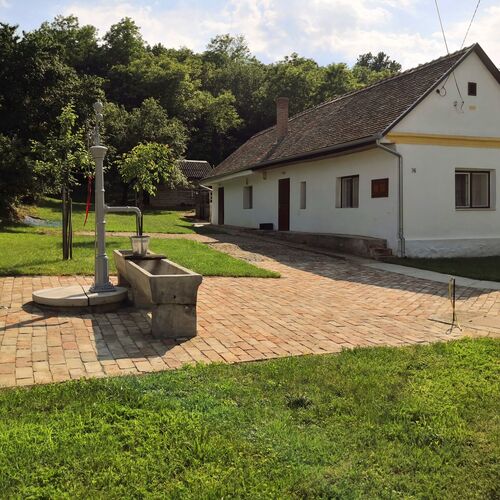 Mézesház Kisjakabfalva 