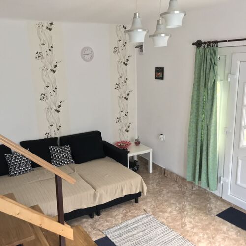 Nyuszi Apartman Balatonfenyves 