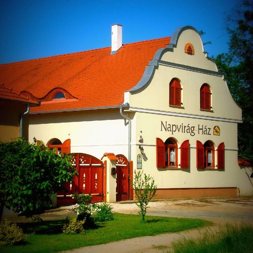 Napvirág Vendégház Zsira 