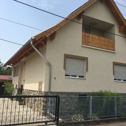 La’ Róna Panzió Kiskőrös 