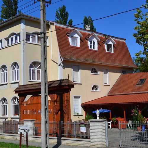 Nosztalgia Hotel Balatonszárszó 