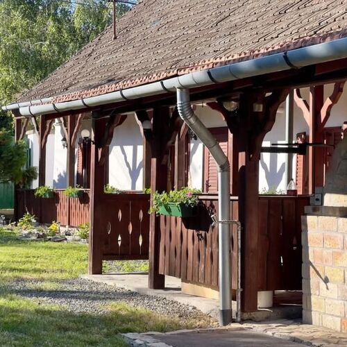 Dózsa Vendégház Balatonfenyves 