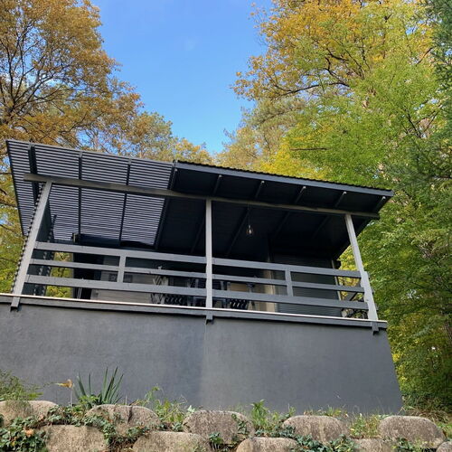 Off Mode Faház Komló 1 Off Mode Faház Komló