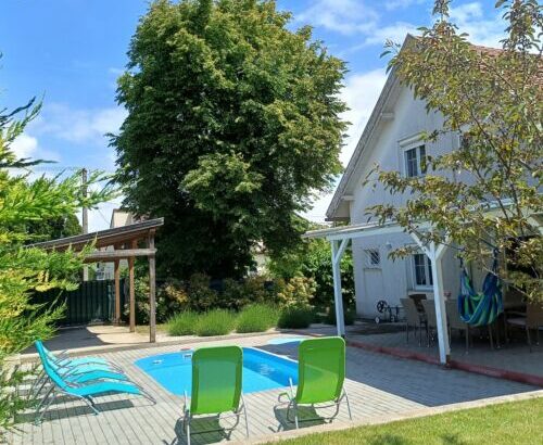 Oliva Vendégház Balatonakarattya 