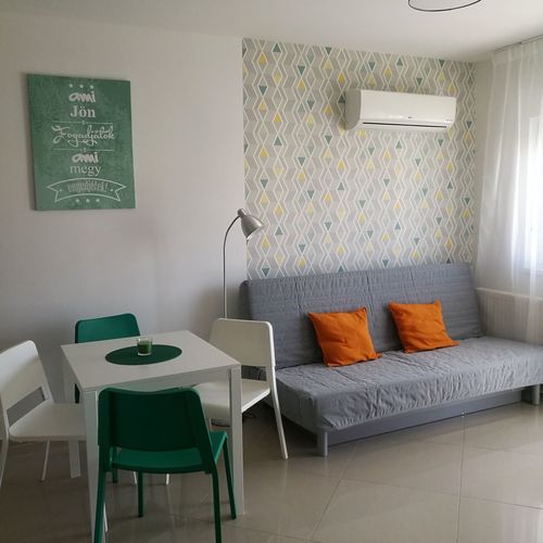 Oliva Wellness Apartman  