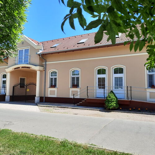 Orchidea Apartmanház Gyomaendrőd 