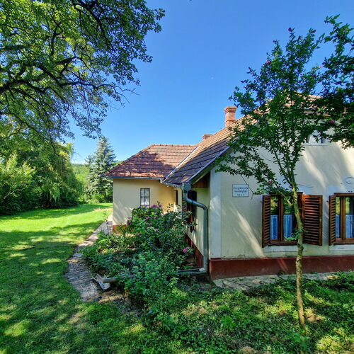 Öreg Körtefa Vendégház Sárhida 