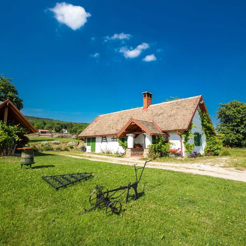 Mikes Apartman Szekszárd 