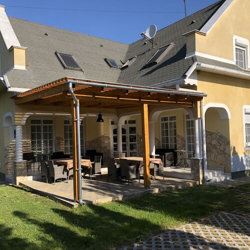 Pacsirta Apartman Lenti 