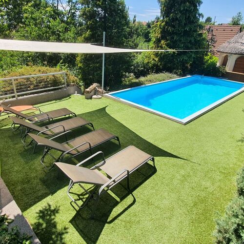 Panorámás-Medencés Nyaraló Velence 