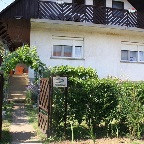 Pántlika Apartman Balatonakali 