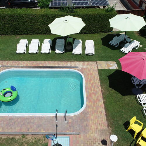 Tölgy Kabin Erdei Pihenőház Kismaros 