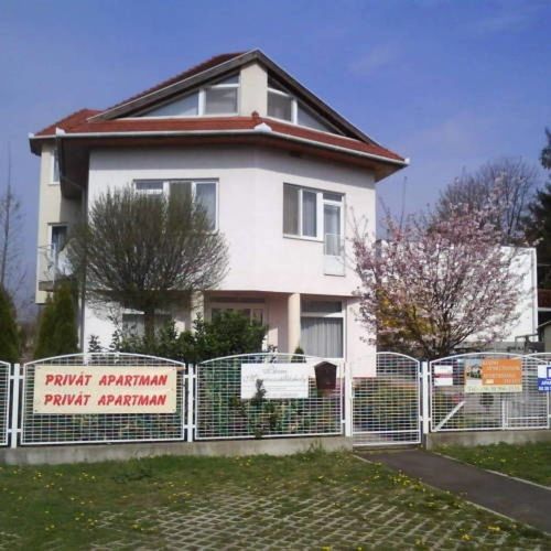 Ibis Budapest Heroes Square 