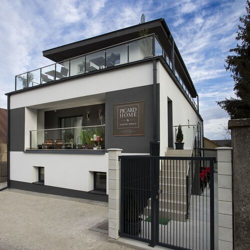 Picard Home & Gourmet Terrace Panzió és Étterem Balatonföldvár 