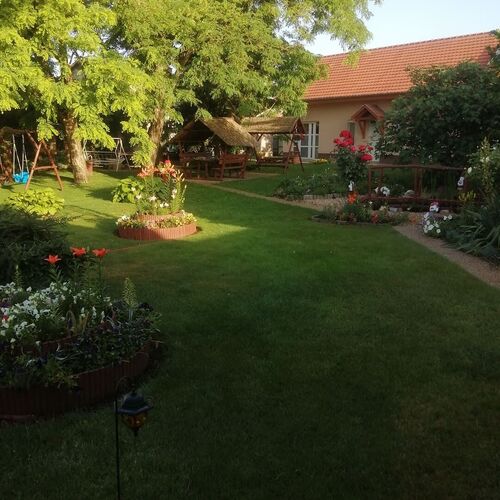 Piroska Vendégház Kaba 