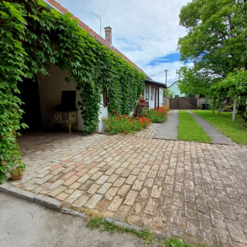 Pónis Vendégház Dávod 