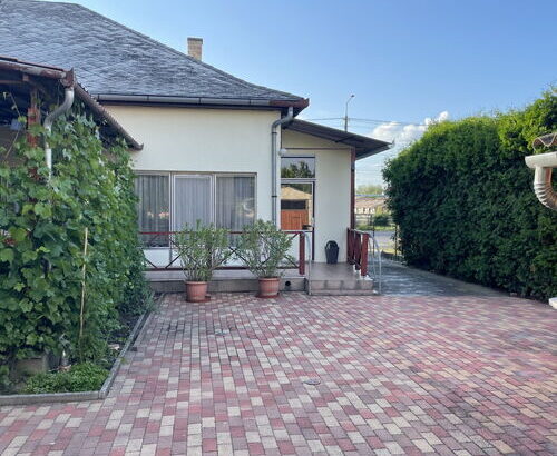 Ravasz Apartman Balatonboglár 