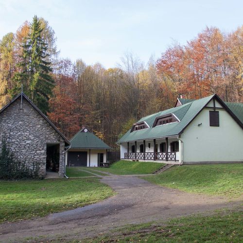 Mátyás Madár Vendégház Tard 