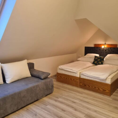 Búbánatvölgy Vöröstölgy Vendégház Esztergom 