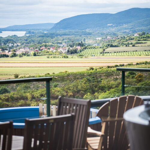 Romantic Rose Viewhouse Zebegény 