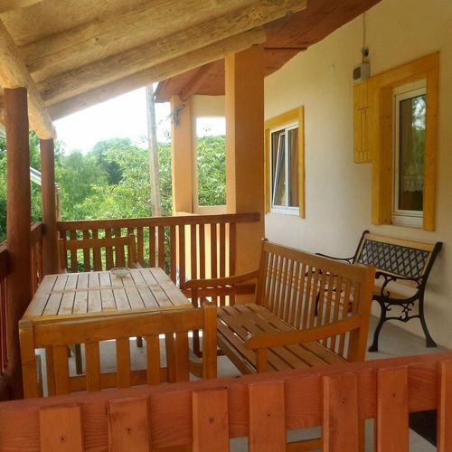 Rózsadomb Vendégház Jásd 