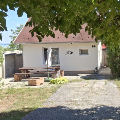 Salamander Vendégház Zánka 