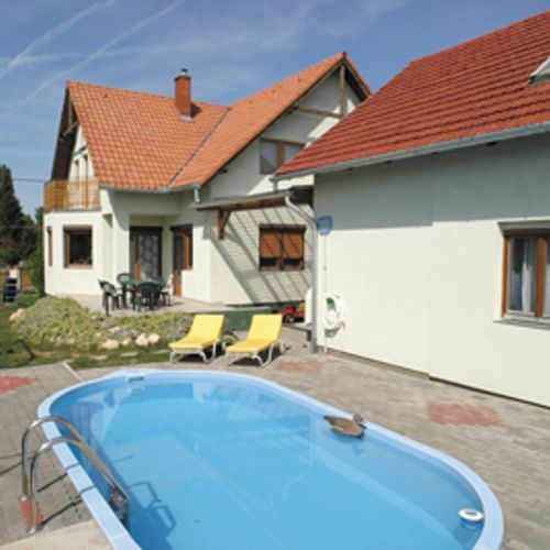 Bertalan Apartmanház Vonyarcvashegy 