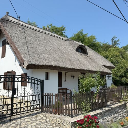 Napfény Apartman Pápa 