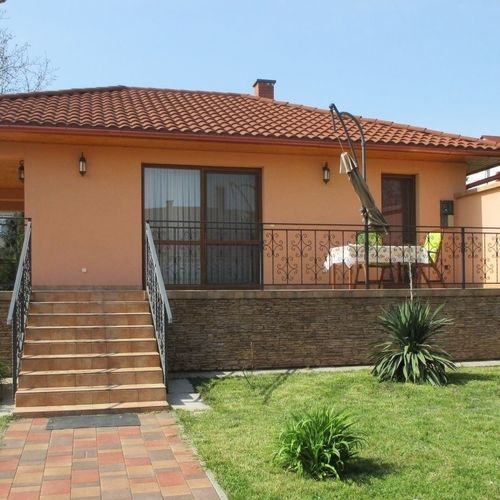 Somogyi Nyaraló Balatonföldvár 