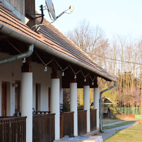 Storchennest Birtok Mesztegnyő 