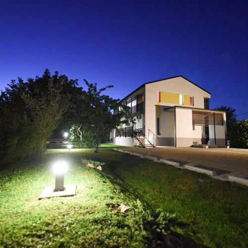 Suri Bau Apartman Mosonmagyaróvár 