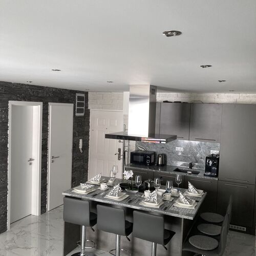 Swiss Luxury Apartment Mosonmagyaróvár 