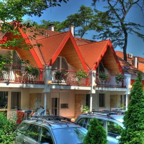 Szatmár Apartmanház Balatonvilágos 