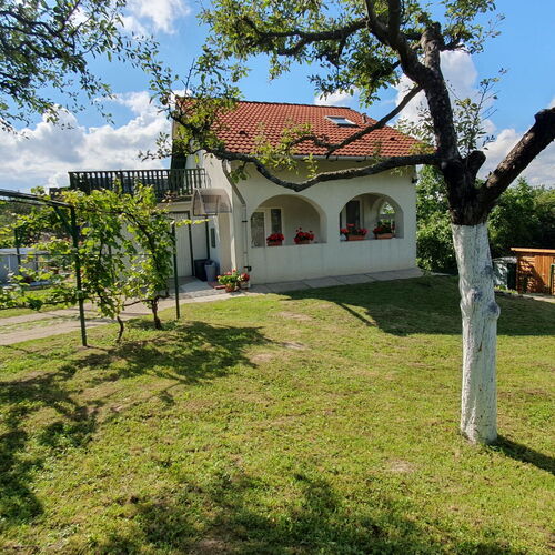 Sziklaszirt Vendégház Salgótarján 